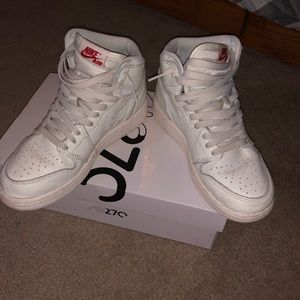 Nike Jordan 1 Retro Men’s 5.5/women’s 7